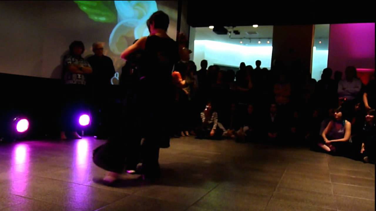 3 La Milonga del Patio presenta a Analia Vega Y Marcelo Varela