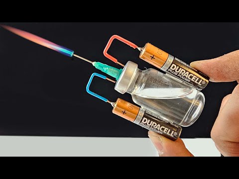 Water into Hydrogen - Simple Hydrogen Generator from Battery