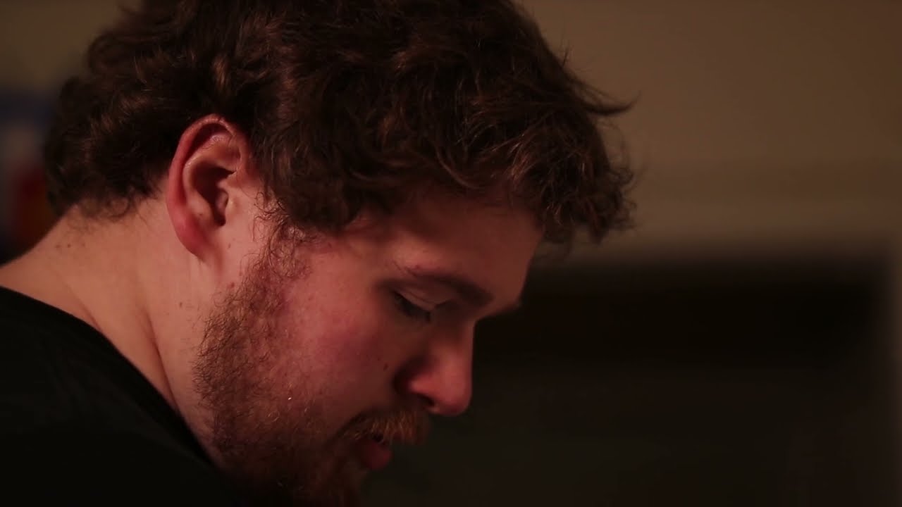 Flowers in the Wind | Trailer