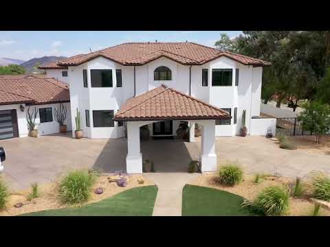 Casa de La Bonita.Resort Style Vacation Rental.In Los Angeles CA . AIRBNB and VRBO Welcome 🙂.