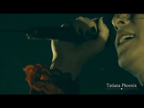 Atsushi Sakurai - I shudder in terror in the middle of the bed.. I'm naked