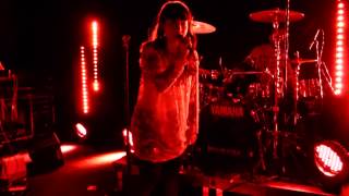 Little Dragon - Killing Me (Debaser Ballroom, Stockholm - March 3rd 2014)