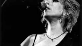 Lucinda Williams-2 kool 2 b 4 gotten..