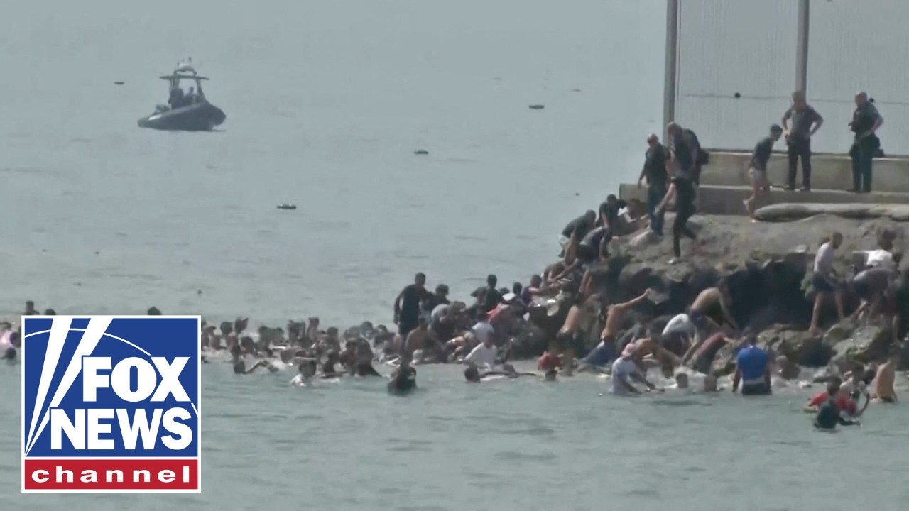 White House CALLS OUT far-left for Spain’s migration crisis