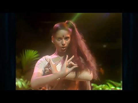 Sheila Chandra feat. Monsoon – Shakti (The Meaning of Within)  - Cheggers Plays Pop 1982 - stereo