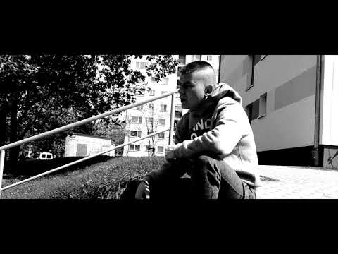 Skośny - W mojej głowie Ft. Gruku (ToTylkoJa)