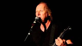 Adrian Belew - Time Waits (final min) live in Londonderry NH 2010