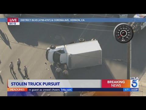 Stolen truck suspect arrested after pursuit in L.A.