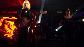 September Girls "Talking" (Batofar, Paris / 13.02.2015)