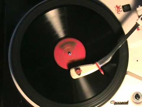 Erna Sack Hits The High Notes on Swiss Telefunken 78 rpm record