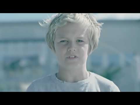 Splittr - All Alone (Official Video)