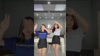 Download lagu Aku tahu kita gak seumuran, tapi aku mau seumur hidup denganmu 😋🥺😻 mp3