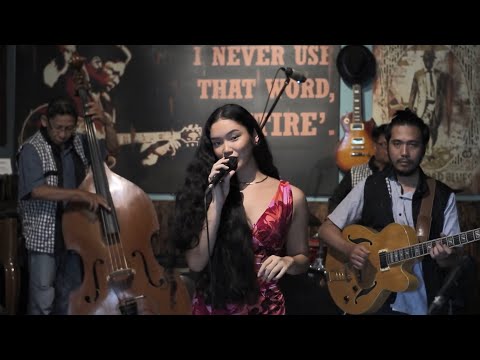 Frances Madden - The Tango Never Lies | Marcella Dee