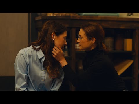 Bailey & Sam Kissing 🌈♥️| The Holiday Club 2024