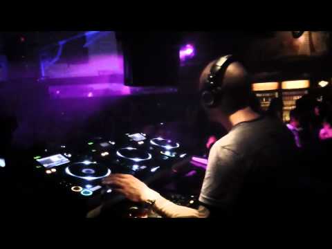 Oliver Moldan @ Tribehouse Part 1 - April 2011