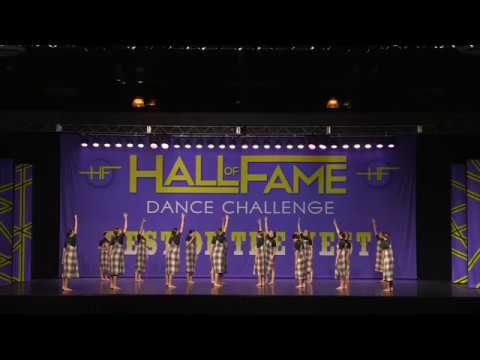 Evoke Dance Movement - Quiet Crowd