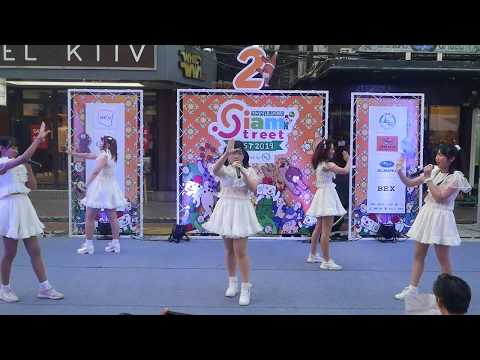 191222 YumeMinoru cover Yumemiru Adolescence @ Siam Street Fest 2019 (Siam Square Soi 2)
