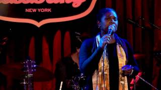 Ruthie Foster "Phenomenal Woman"