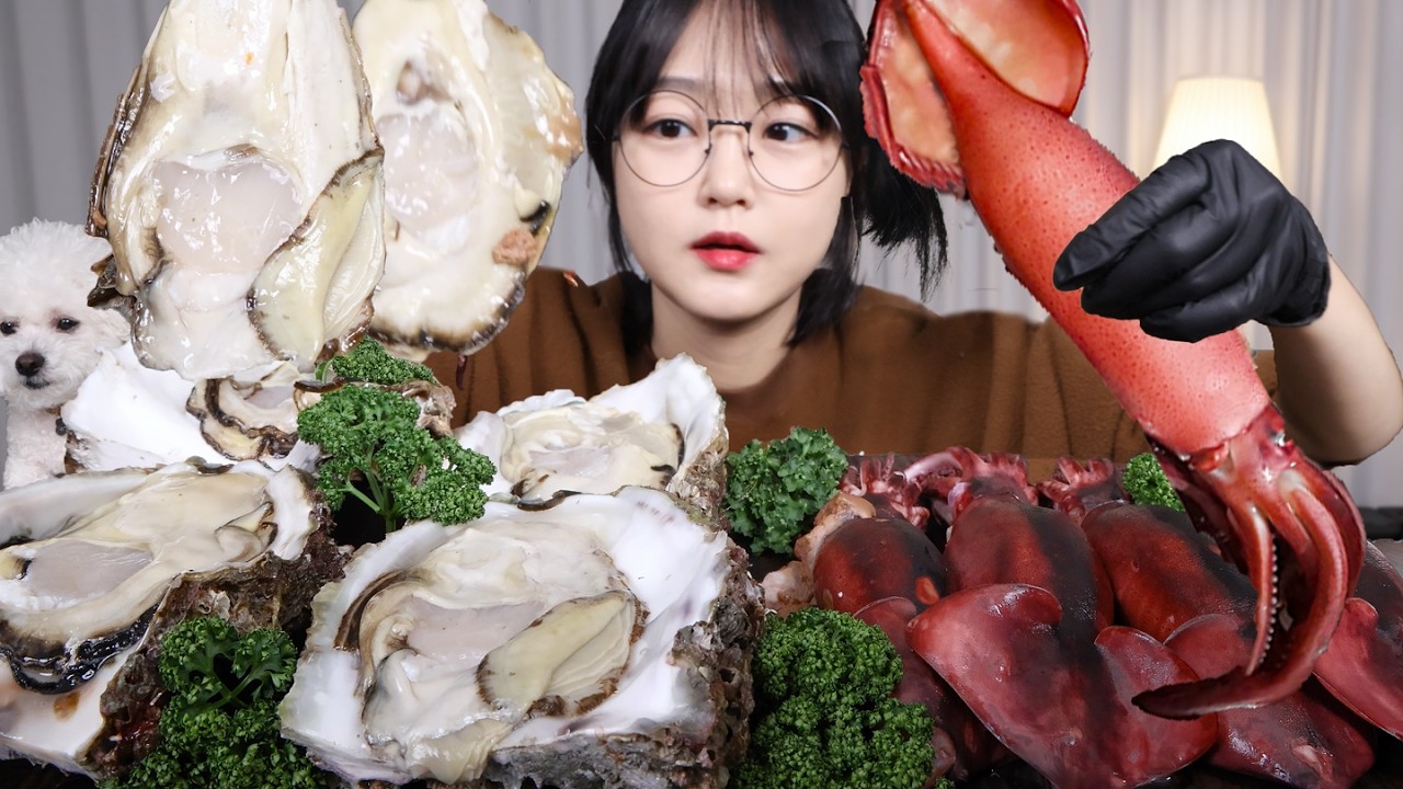 크리미한 벚굴과 쫄깃한 오징어 통찜 먹방🦪🦑Creamy Oysters & Chewy Steamed Whole Squid Mukbang ASMR