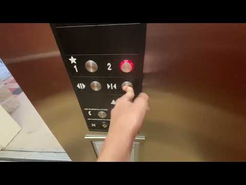 Otis Hydraulic Elevator @ Villaggio Strip Mall, Winter Springs, Florida