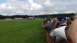 preview picture of video 'Handley Page Victor XM715, Bruntingthorpe  August 2012'