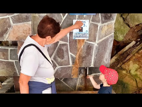 Izvoarele de la Slănic Moldova. Multe, îngrijite și înșirate pe vreun kilometru