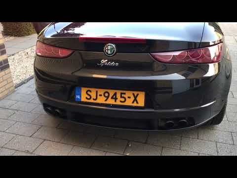 Alfa Romeo Spider 939 3.2 V6 JTS Sound Wizard exhaust revving