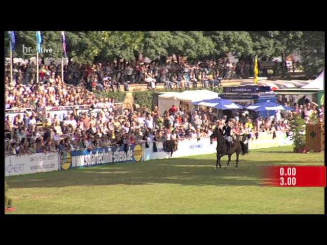 Mother of Floortje van Overis Z is the CSI 5* Grand Prix mare Ciske van Overis with rider Edwina Tops Alexander,