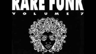 gloria gaynor , runaround love, hq audio.