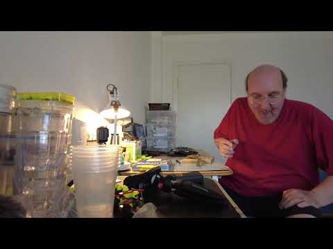 MongoTV_8811 - Min Aftensmad - RUGBRØD Med LEVERPOSTEJ og SYLTET AGURKER