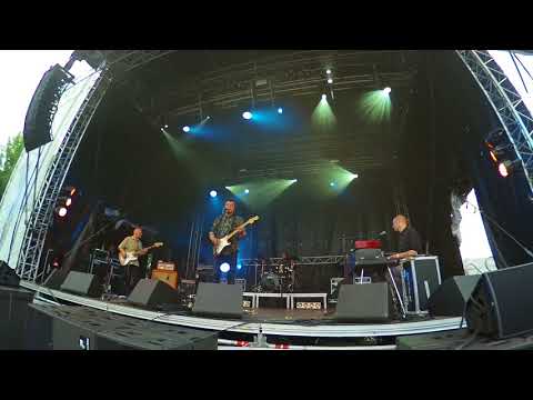 Shaman Elephant - Crystals (Live at Krach Am Bach 2017)