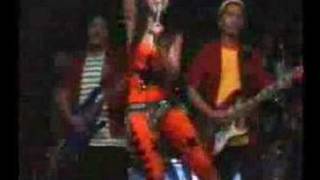 Download lagu Dangdut Reseh-Bang Roni mp3