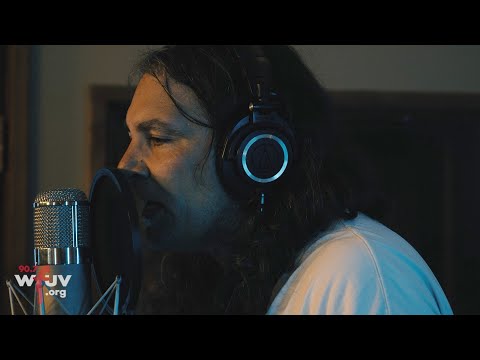 The War on Drugs - "Occasional Rain" (Live for WFUV)