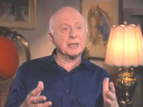 Norman Lloyd discusses Jean Renoir - EMMYTVLEGENDS.ORG