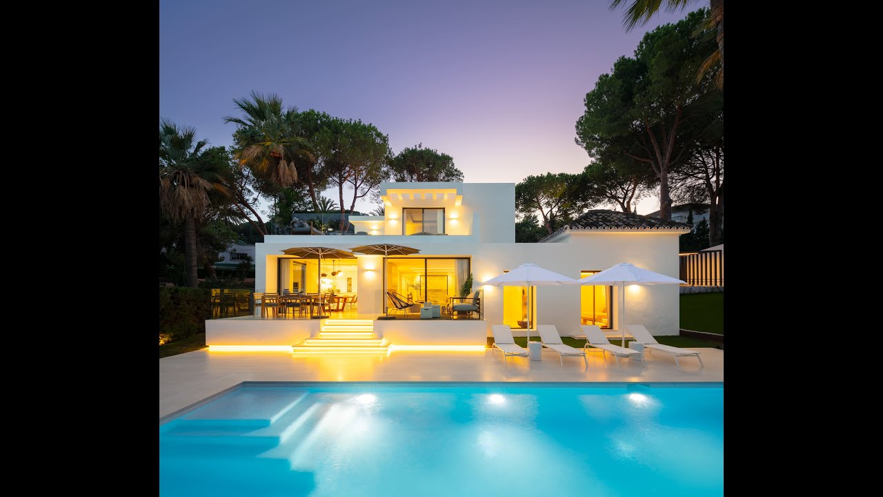 Superbe villa contemporaine proche des plages à vendre à Nueva Andalucia, Marbella