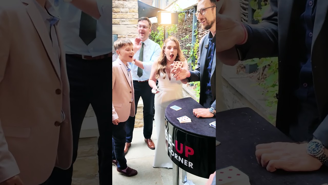 Wedding magician at Wild Thyme & Honey, Ampney Crucis