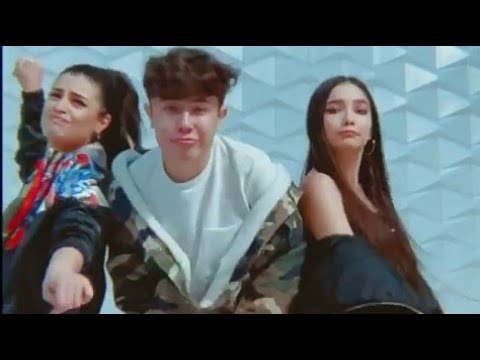 Sebastián Urdiales, Andrea de Alba y Julia Argüelles BAILANDO "TUSA"