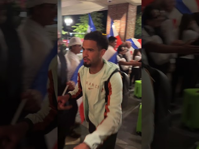 De retour à Boston après la qualif en 8es de finale ! 🔥