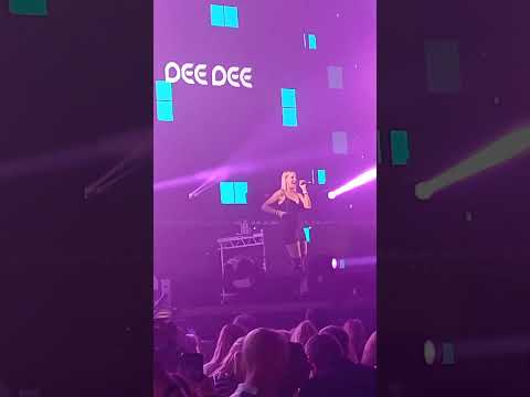 Dee Dee at Clubland Weekender 2023 in Blackpool Live!