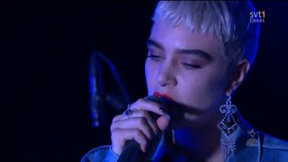 Beatrice Eli - Trust Issues @ Hela Sverige skramlar, 2015, live, Globen, Stockholm, intro Icona Pop