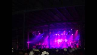 LABERINTO MORIRE ESPERANDO Y PARA QUE VIVA CONTIGO