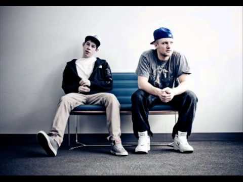 Aer vs. Notorious B.I.G. -- Party on the Moon (Monster Mashes mashup)