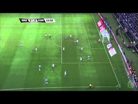 El insólito gol que erró Eduardo Vargas para Gremio...