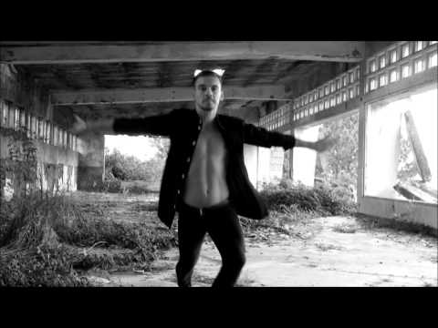 Red Cape - Vadim Potapov