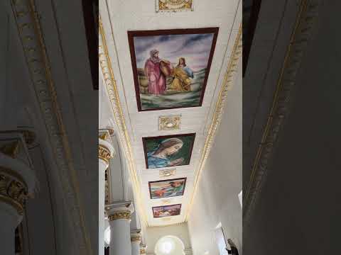 Nave lateral de la basílica Nuestra Señora de la Asunción en Sopetran Antioquia