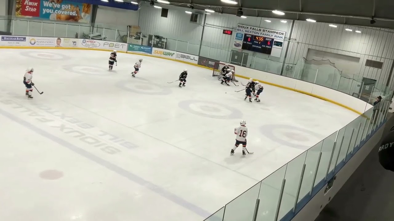 Game 01: 7-6 Flyers, Jensen scores on a feed from Aiden