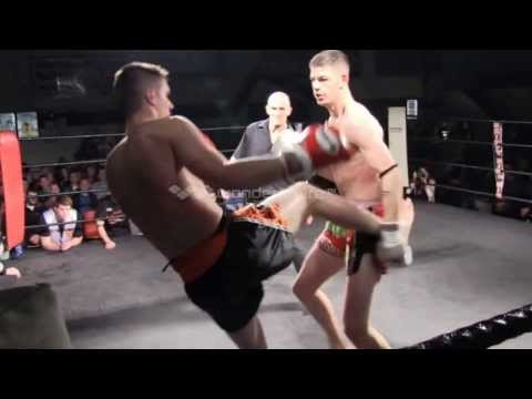 Jamie Moore(Warriors Thai) Vs Ross O Rourke(Siam) Neptune Stadium Oct 2013