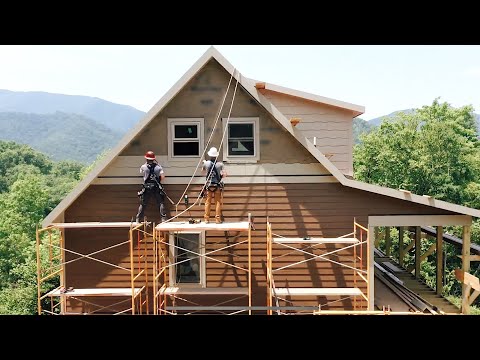 YouTube video about Comparing Vinyl Siding Installation: Professionals VS. DIY