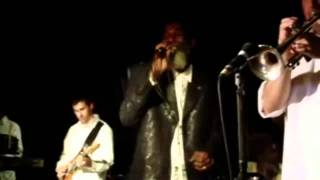 Don Carlos - "Just Can't Stop" "7 Days a Week" at 19 Broadway Fairfax July 16-2010