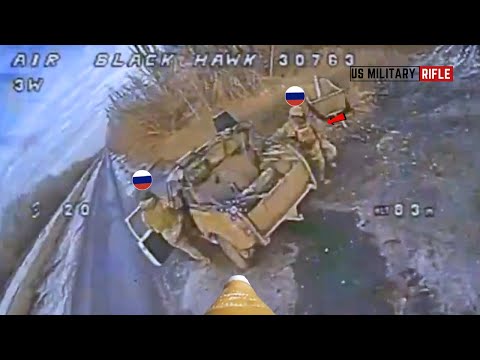 Oekraïense drones blazen Russische troepen op die proberen uit een voertuig te stappen bij aankomst in Toretsk.